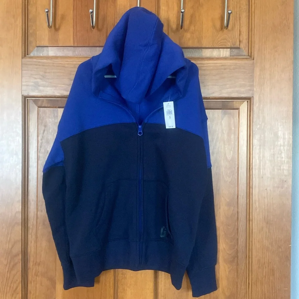 NWT Gap royal & navy light sweatshirt, size M/8